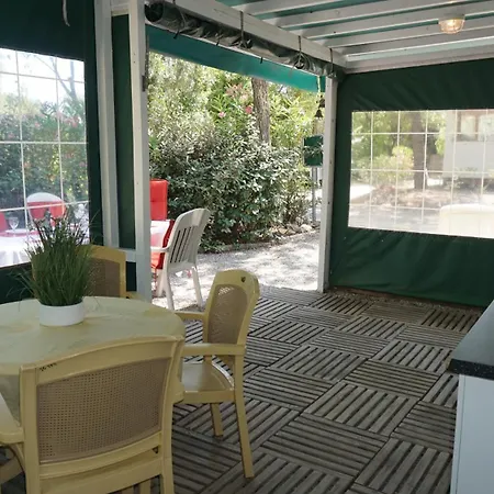 Campsite Met Buitenkeuken Op Lei Suves - Joycasa Roquebrune-sur-Argens